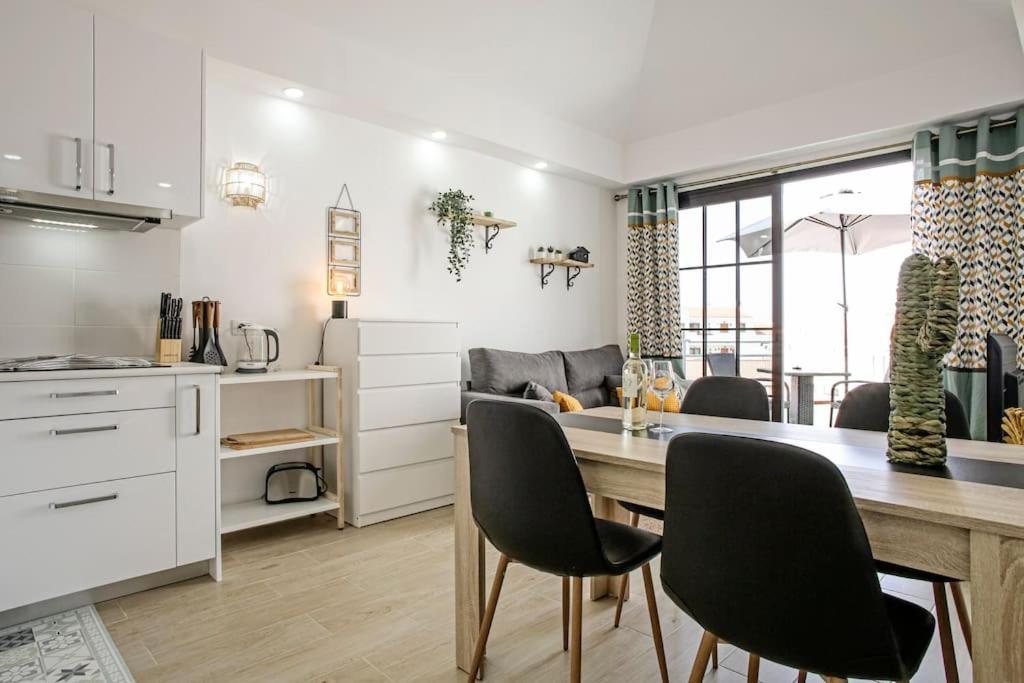 Royal Suite Diamantes I With Ac Лос Кристианос Экстерьер фото